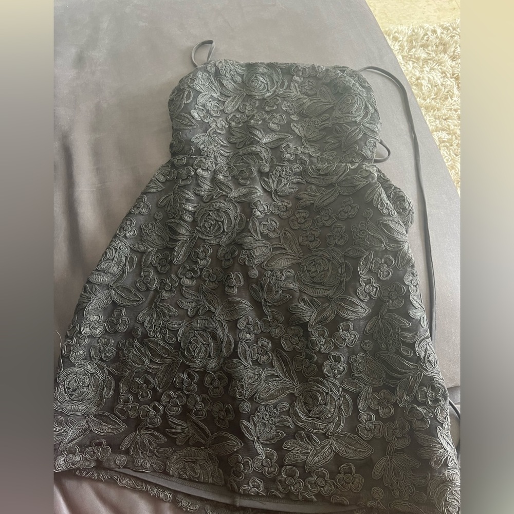 Black Lucy In the Sky tie dress